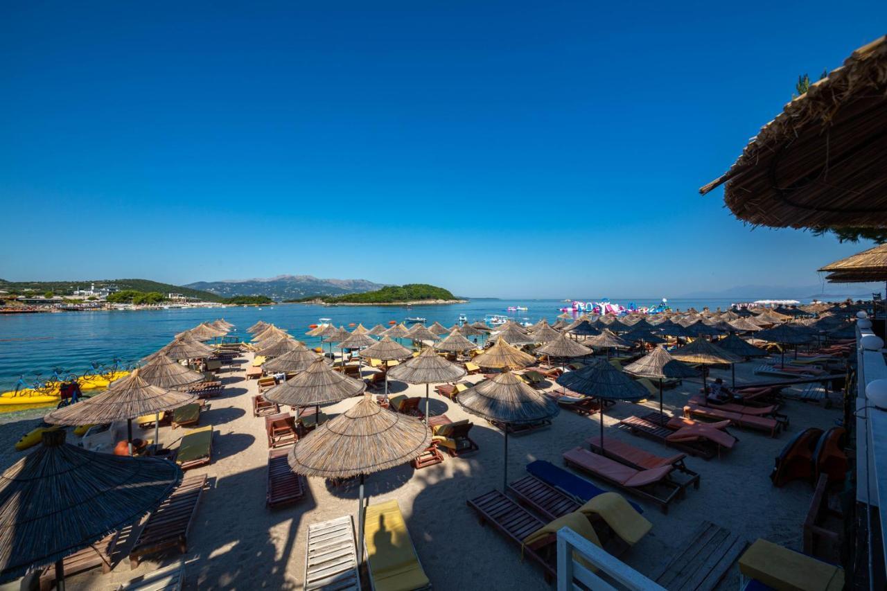Hotel New Crystal Ksamil Exterior foto