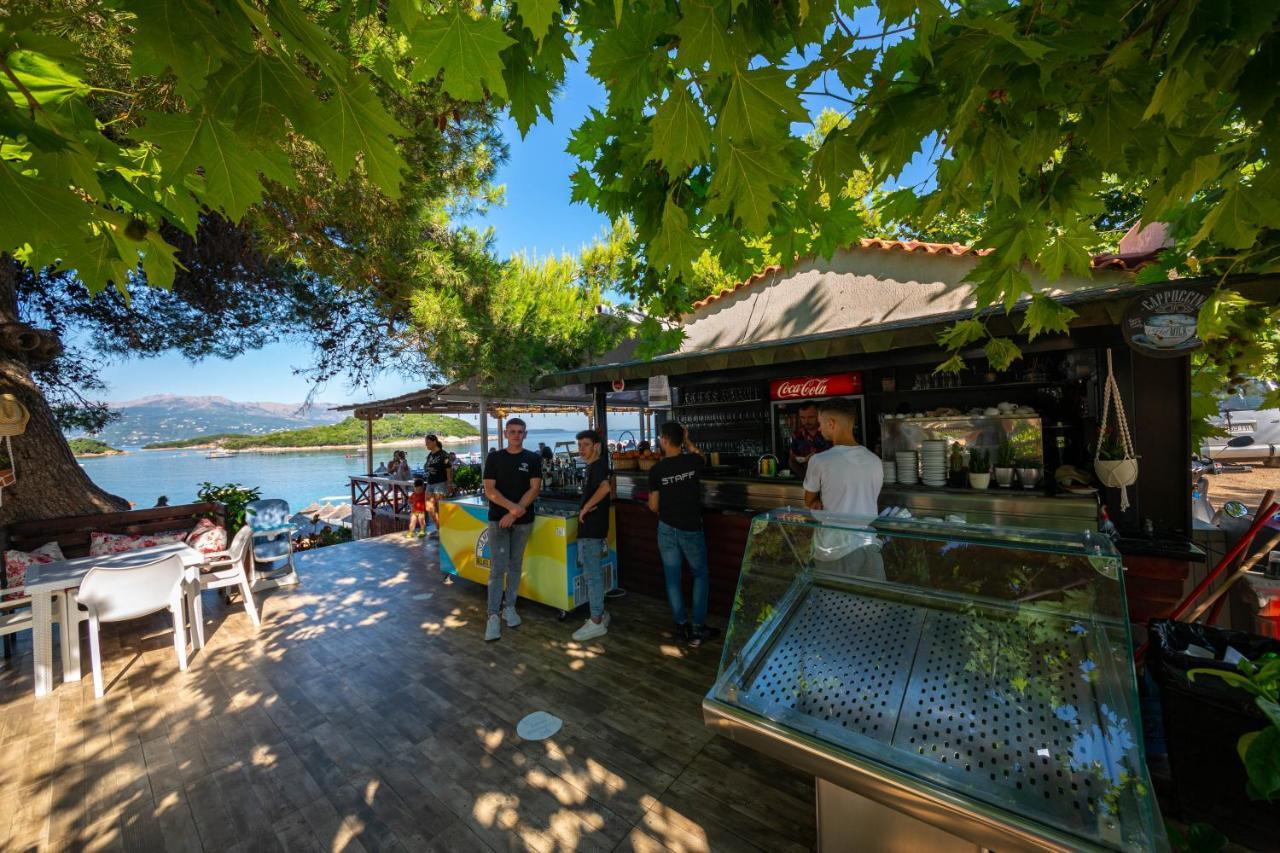 Hotel New Crystal Ksamil Exterior foto