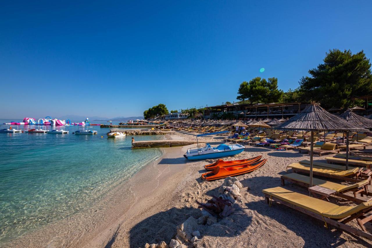 Hotel New Crystal Ksamil Exterior foto