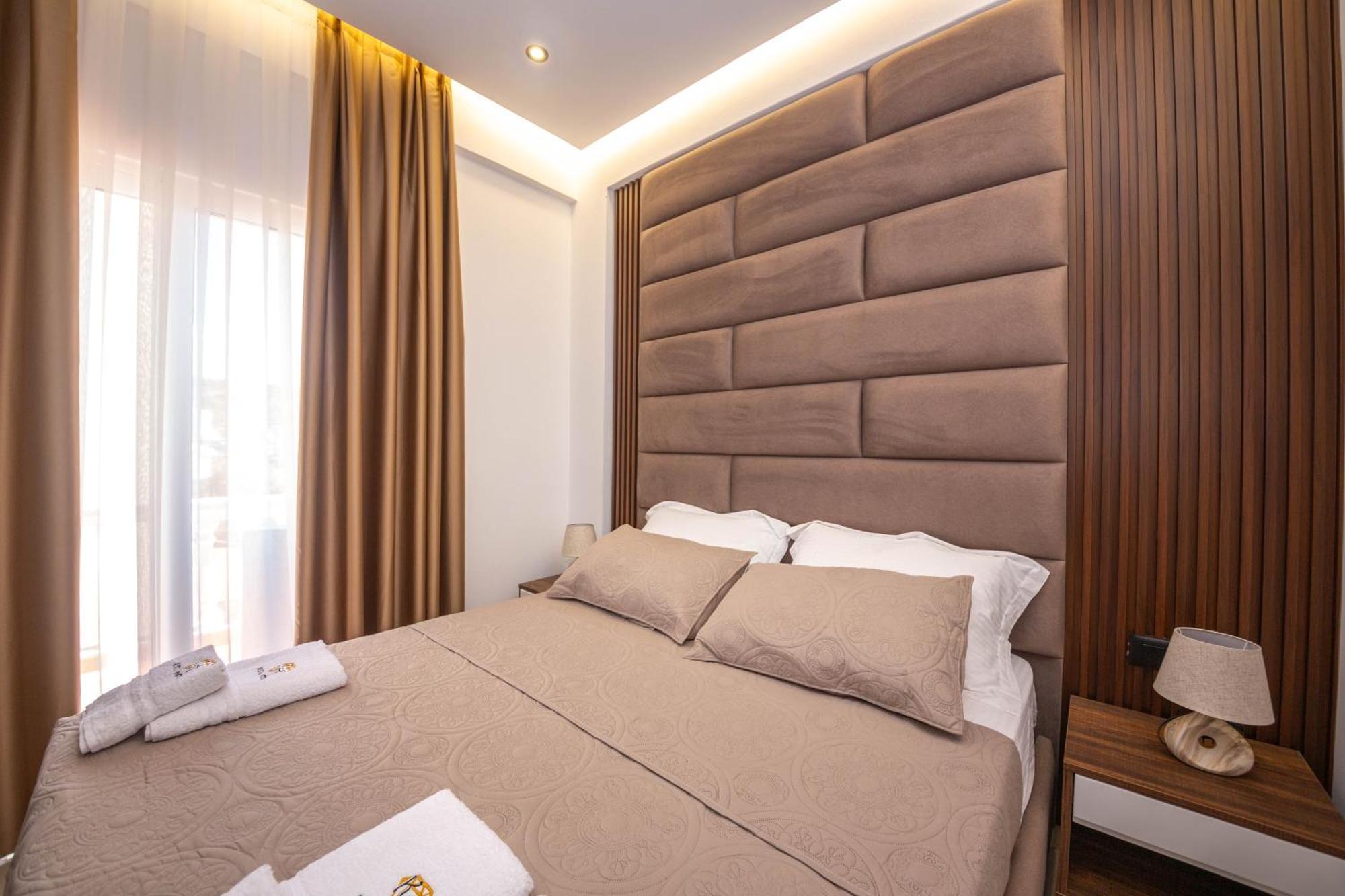 Hotel New Crystal Ksamil Exterior foto