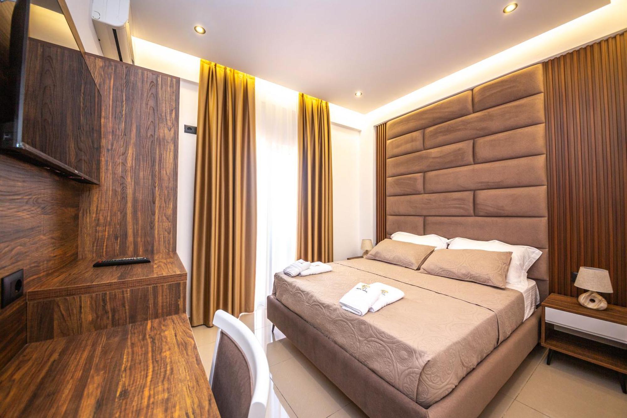 Hotel New Crystal Ksamil Exterior foto